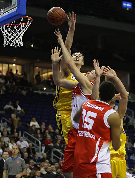 也不忘秉持 也不忘秉持